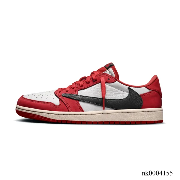 Alternative view of Travis Scott x AJ 1 Low OG Chicago Shoes Sneakers - nk0004155