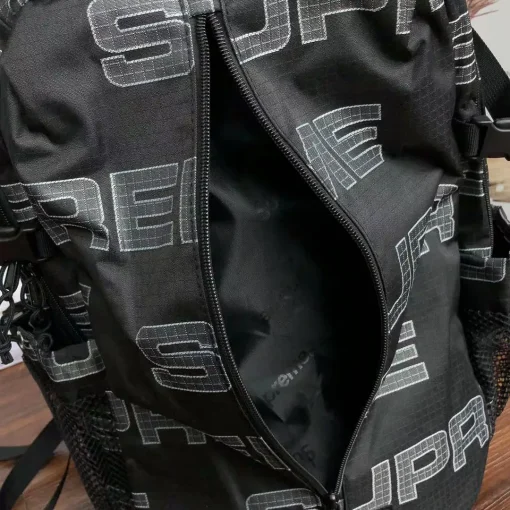 SUPREME Bags - 8 - spm0000209 - Image 7