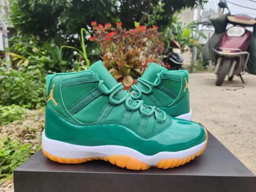AJ 11 Hurricanes Shoes Sneakers - nk0002234 - Image 6