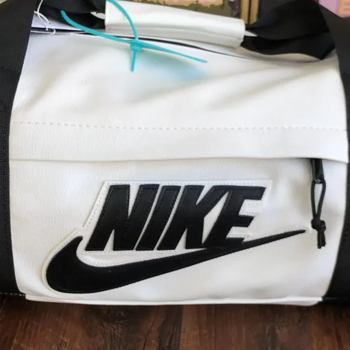 SUPREME Bags - 31 - spm0000232 - Image 12
