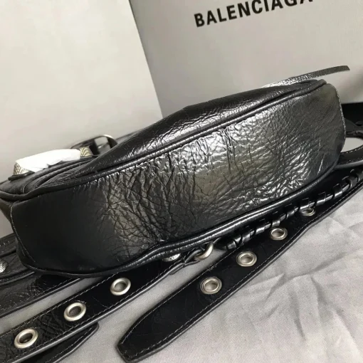 BLCG Le Cagole Shoulder Bag Black Aged Calfskin - 39 - bl0000039 - Image 6