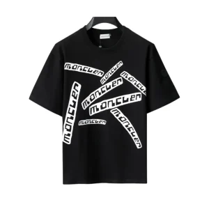 MC Graphic Print T-shirt in Black - 93 - mc0000093