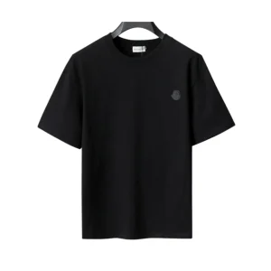 MC Logo Print Back T-shirt in Black - 107 - mc0000107