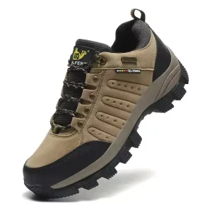 Casual Sports Shoes for Trekking All Seasons