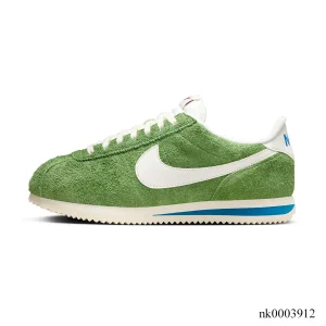 Alternative view of Cortez Vintage Green Suede Shoes Sneakers - nk0003912