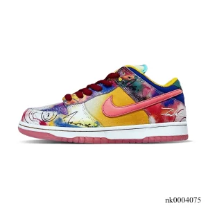 Alternative view of Futura x SB Dunk Low Shoes Sneakers - nk0004075