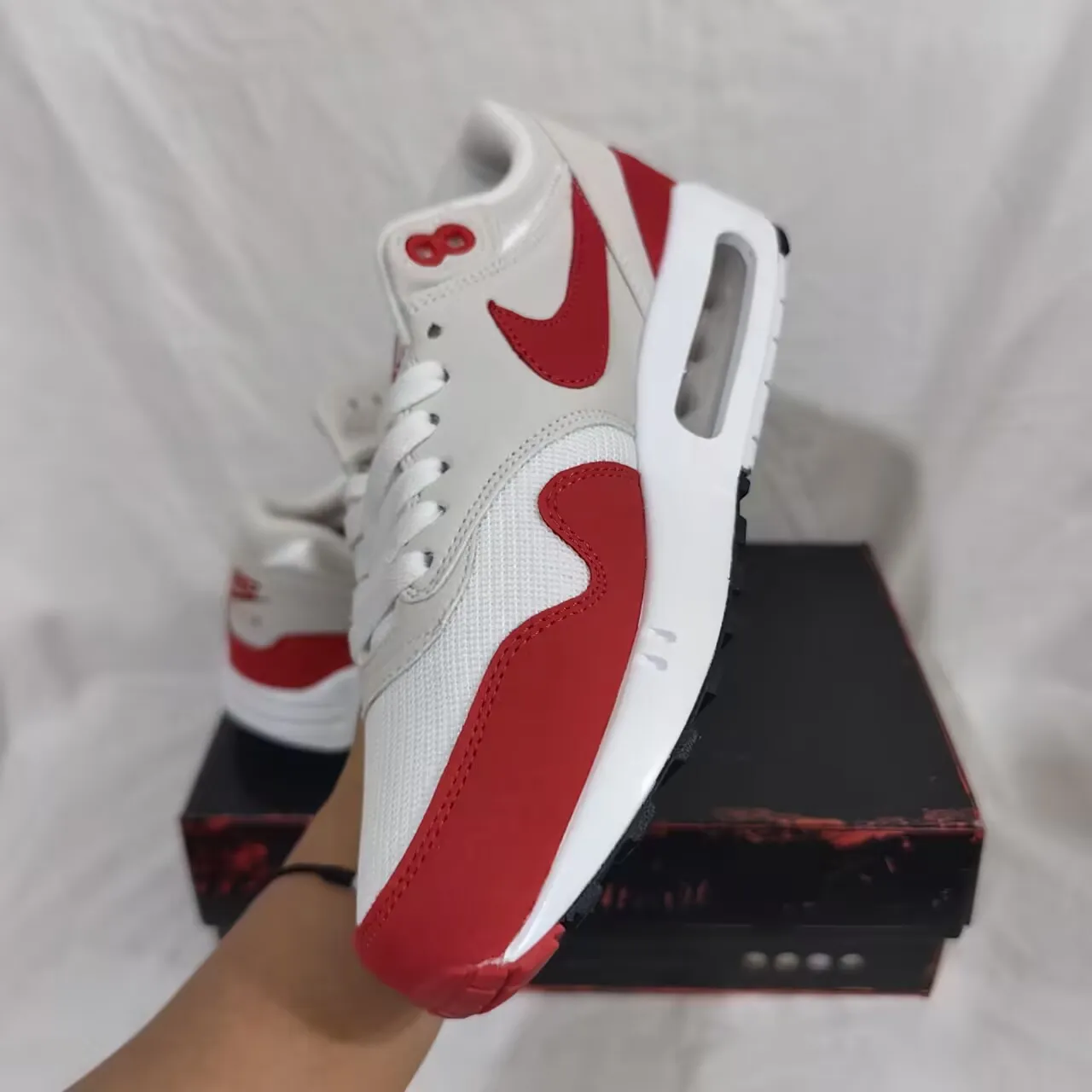AM 1 Anniversary Red Shoes Sneakers - nk0000511 - Image 14
