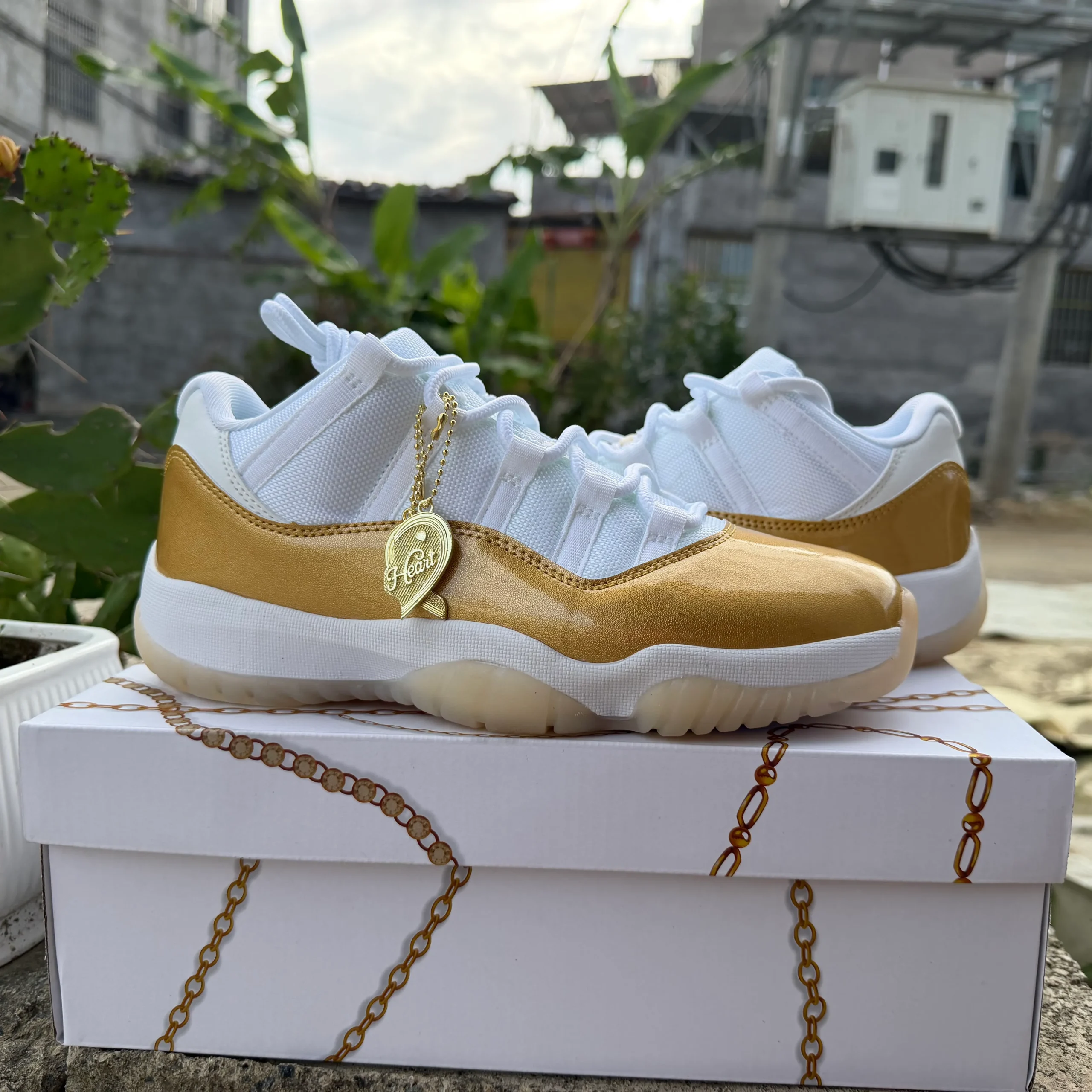 AJ 11 Retro Low Closing Ceremony Shoes Sneakers - nk0000625 - Image 6