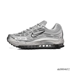 Alternative view of AM TL 2.5 Metallic Silver Shoes Sneakers - nk0004652