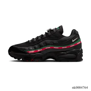 Alternative view of UNDEFEATED x AM 95 Black Shoes Sneakers - nk0004764
