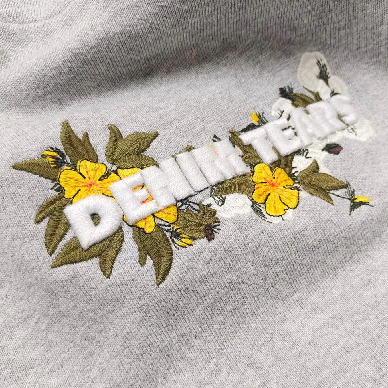 DT Hoodies - 116 - dt0000116 - Image 3