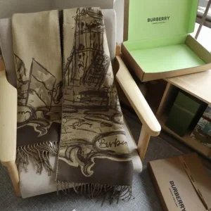Alternative view of BUR Scarf  - BUR0029