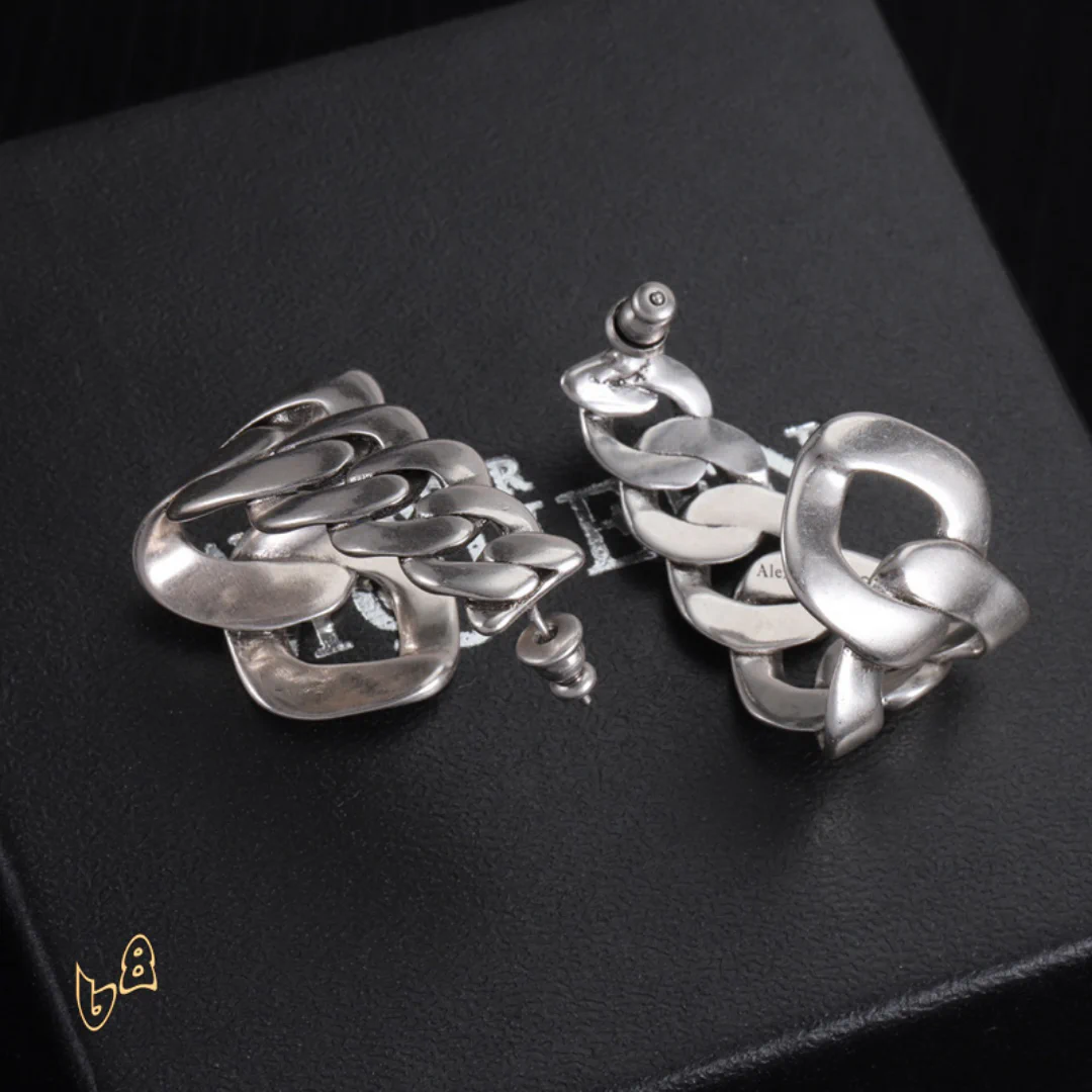 McQueen Chain-Shaped Hoop Earrings - MCQ0021 - Image 3