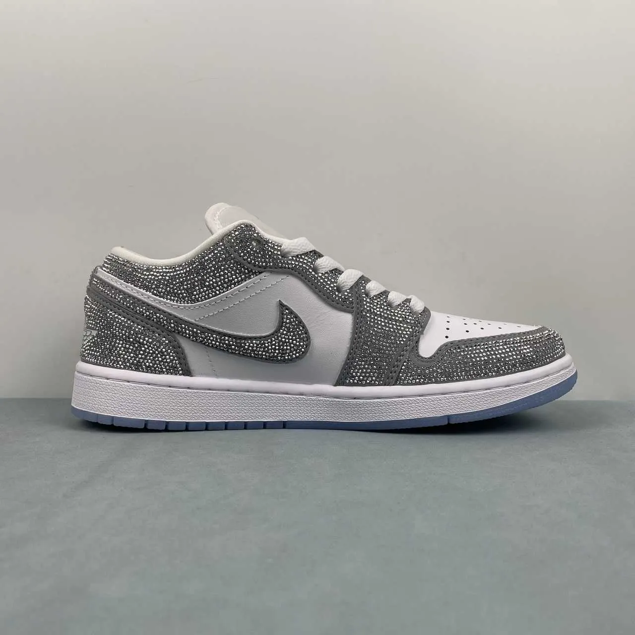 AJ 1 low customized with silver Swarovski crystal Shoes Sneakers – nk0005309 - Image 4