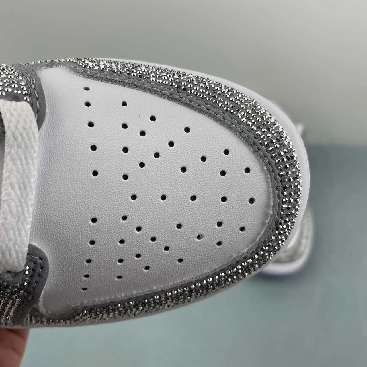AJ 1 low customized with silver Swarovski crystal Shoes Sneakers – nk0005309 - Image 11