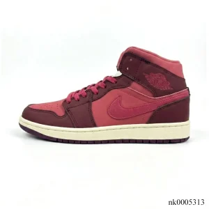 Alternative view of AJ 1 Mid SE 'Valentine's Day' Shoes Sneakers – nk0005313