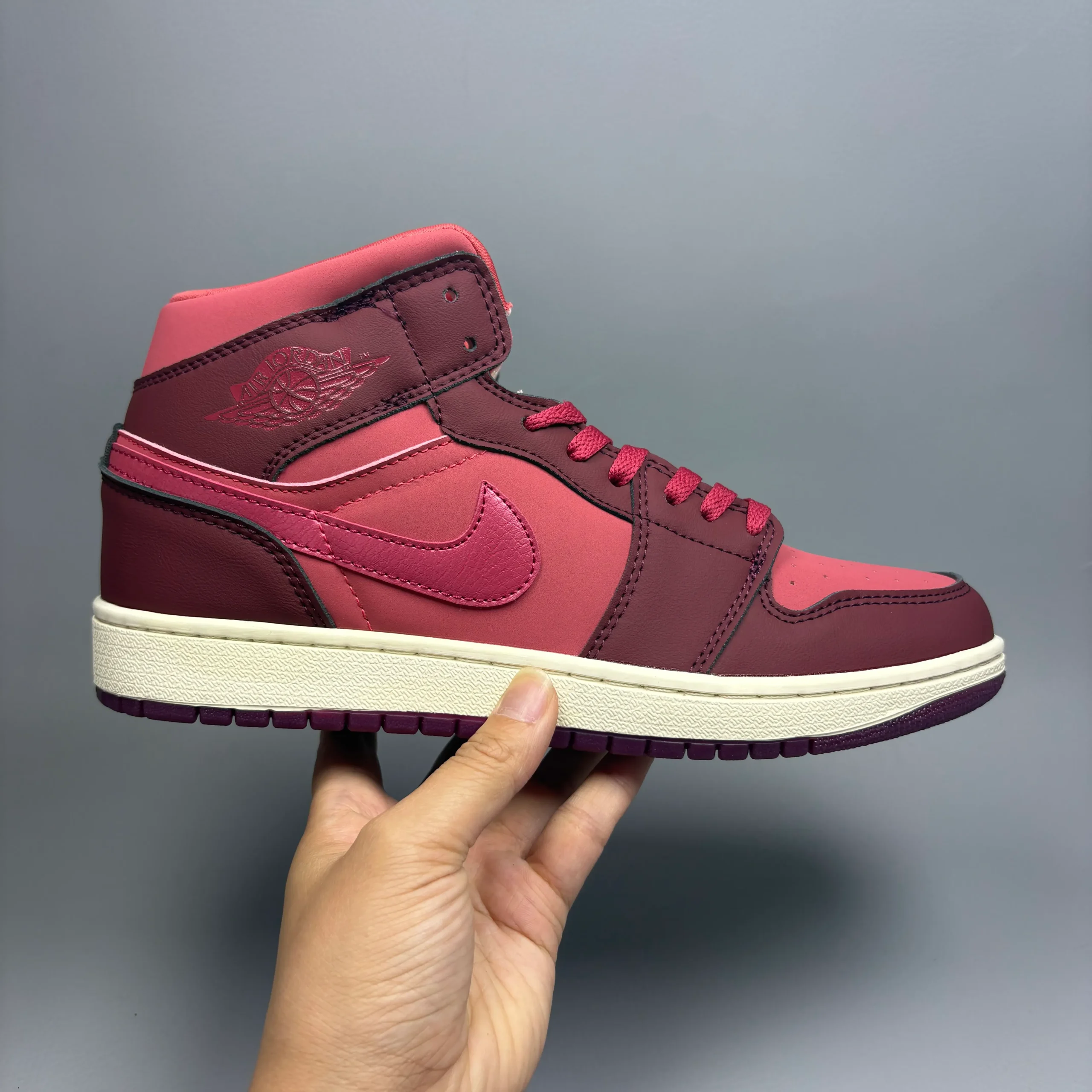 AJ 1 Mid SE 'Valentine's Day' Shoes Sneakers – nk0005313 - Image 9