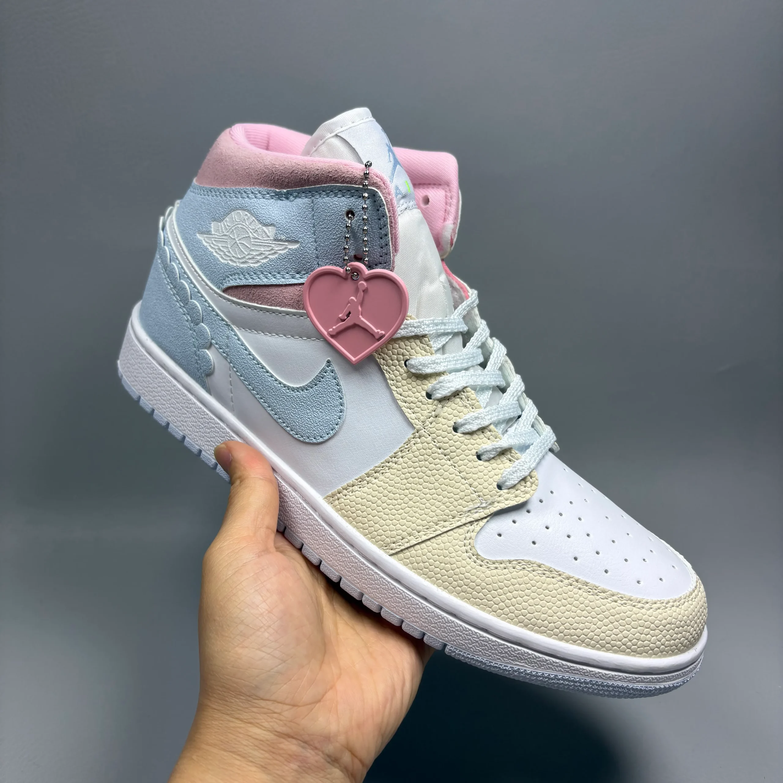 AJ 1 Mid SE Love Is In The Air/ Valentine's Day Shoes Sneakers – nk0005315 - Image 11