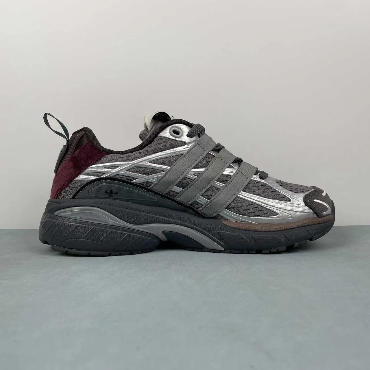 AD Cushion SFTM Shoes Sneakers - nk0005351 - Image 4