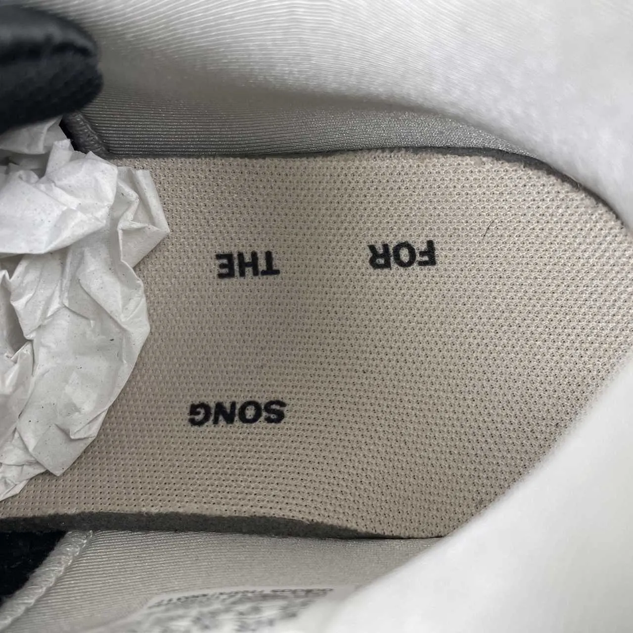 AD Cushion SFTM Shoes Sneakers - nk0005352 - Image 12