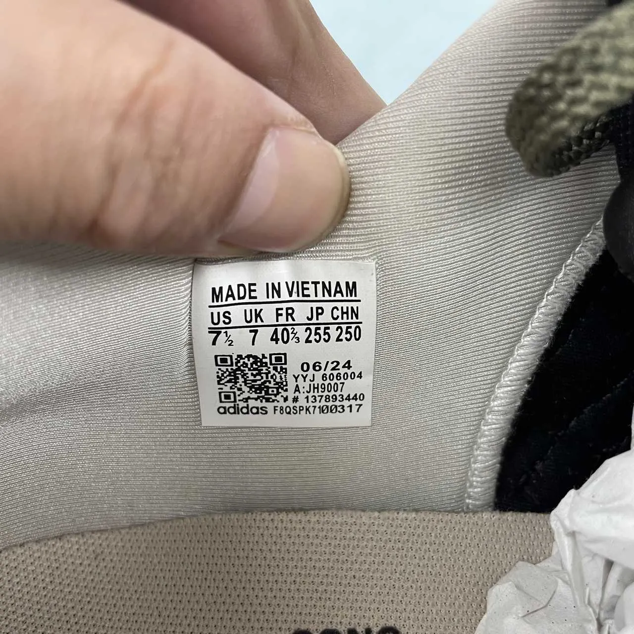 AD Cushion SFTM Shoes Sneakers - nk0005352 - Image 15