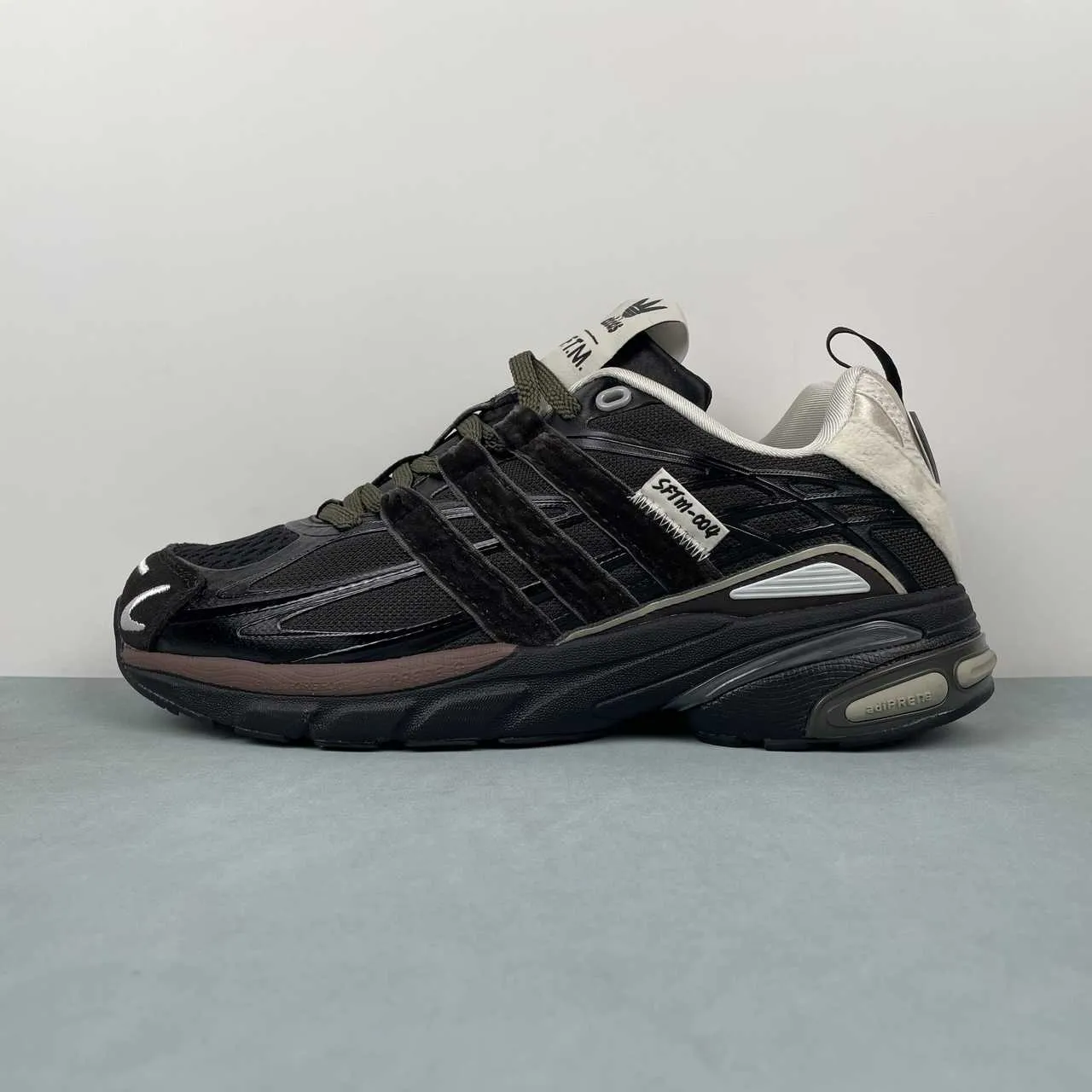 AD Cushion SFTM Shoes Sneakers - nk0005352 - Image 3
