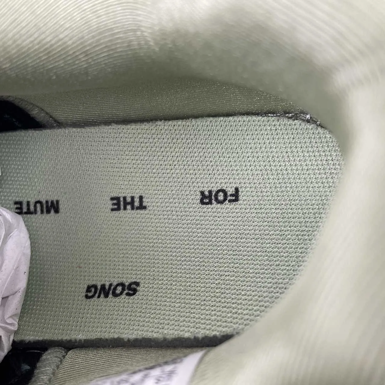 AD Cushion SFTM Shoes Sneakers - nk0005353 - Image 16