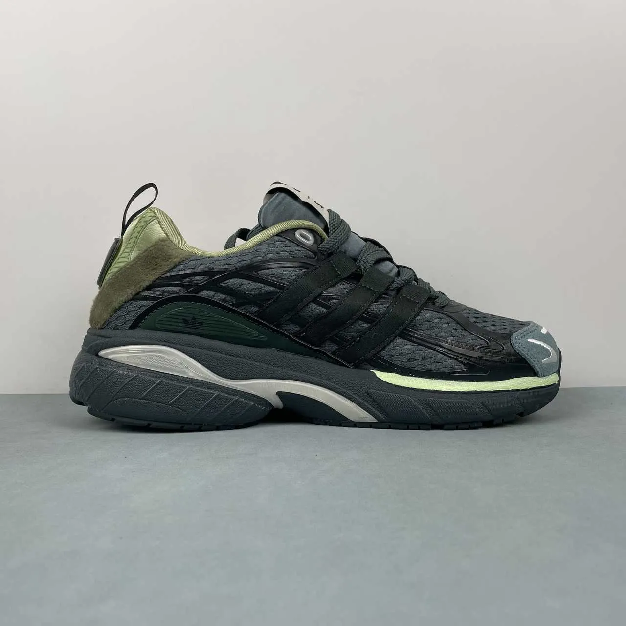 AD Cushion SFTM Shoes Sneakers - nk0005353 - Image 5