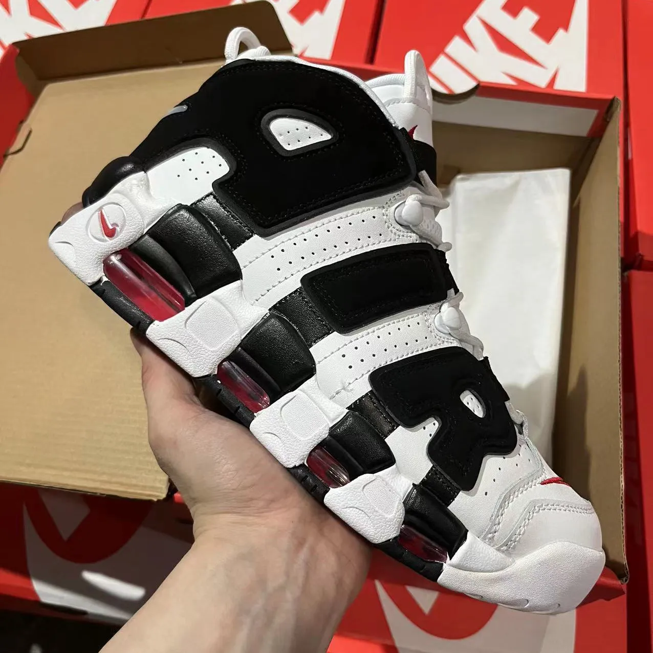 Air More Uptempo 'Scottie Pippen' Shoes Sneakers – nk0005359 - Image 3