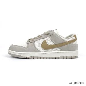 Alternative view of Dunk Low SE WMNS Sail / Light Orewood Brown Shoes Sneakers - nk0005382