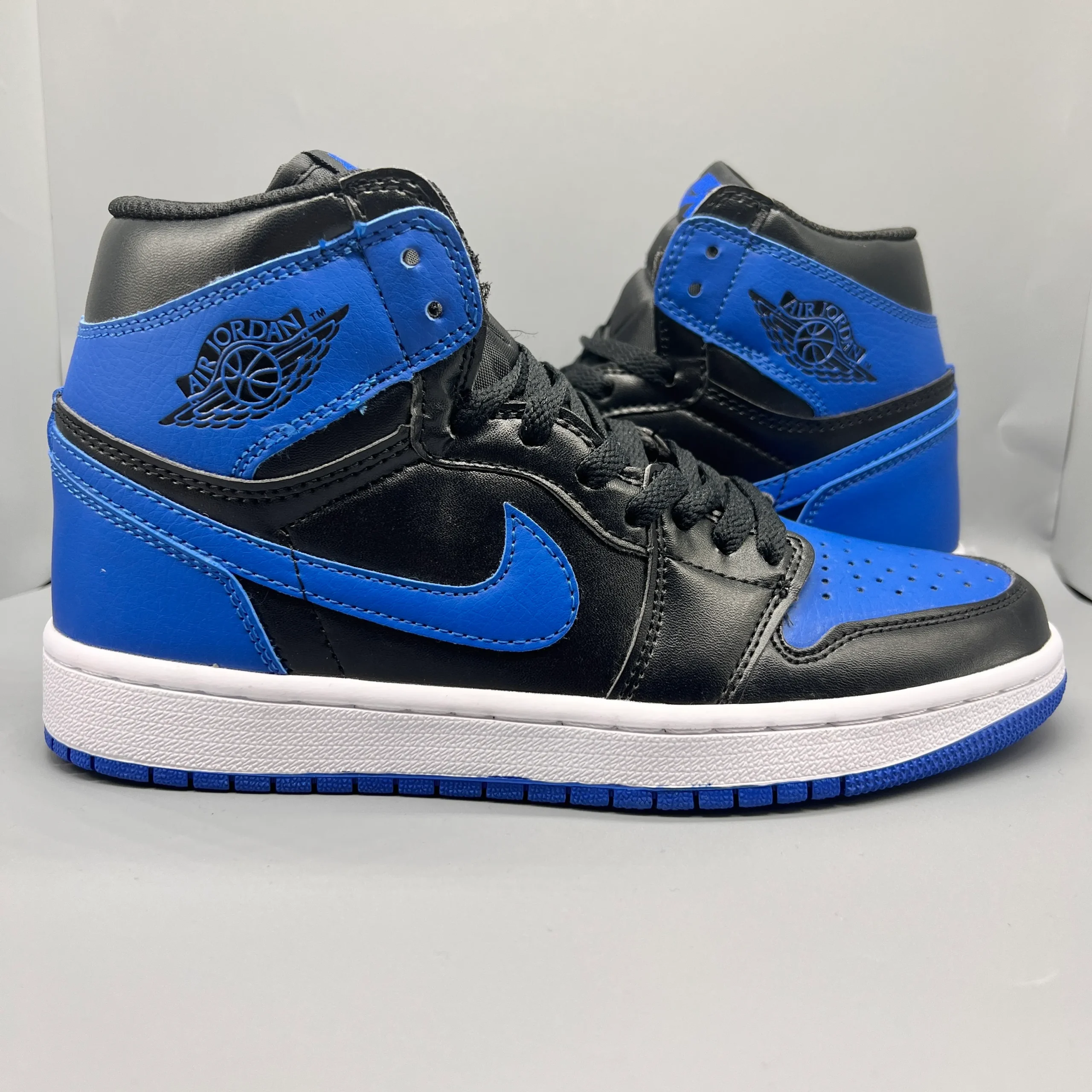 AJ 1 High OG “Royal” Shoes Sneakers – nk0005433 - Image 5