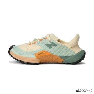 Alternative view of NB Women's Minimus Trail "Dried Orange Lab Green and Calcium" Shoes Sneakers - nk0005440