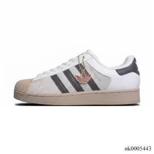 Alternative view of AD Superstar II "Core White / Core Black / Khaki Three" Shoes Sneakers - nk0005443