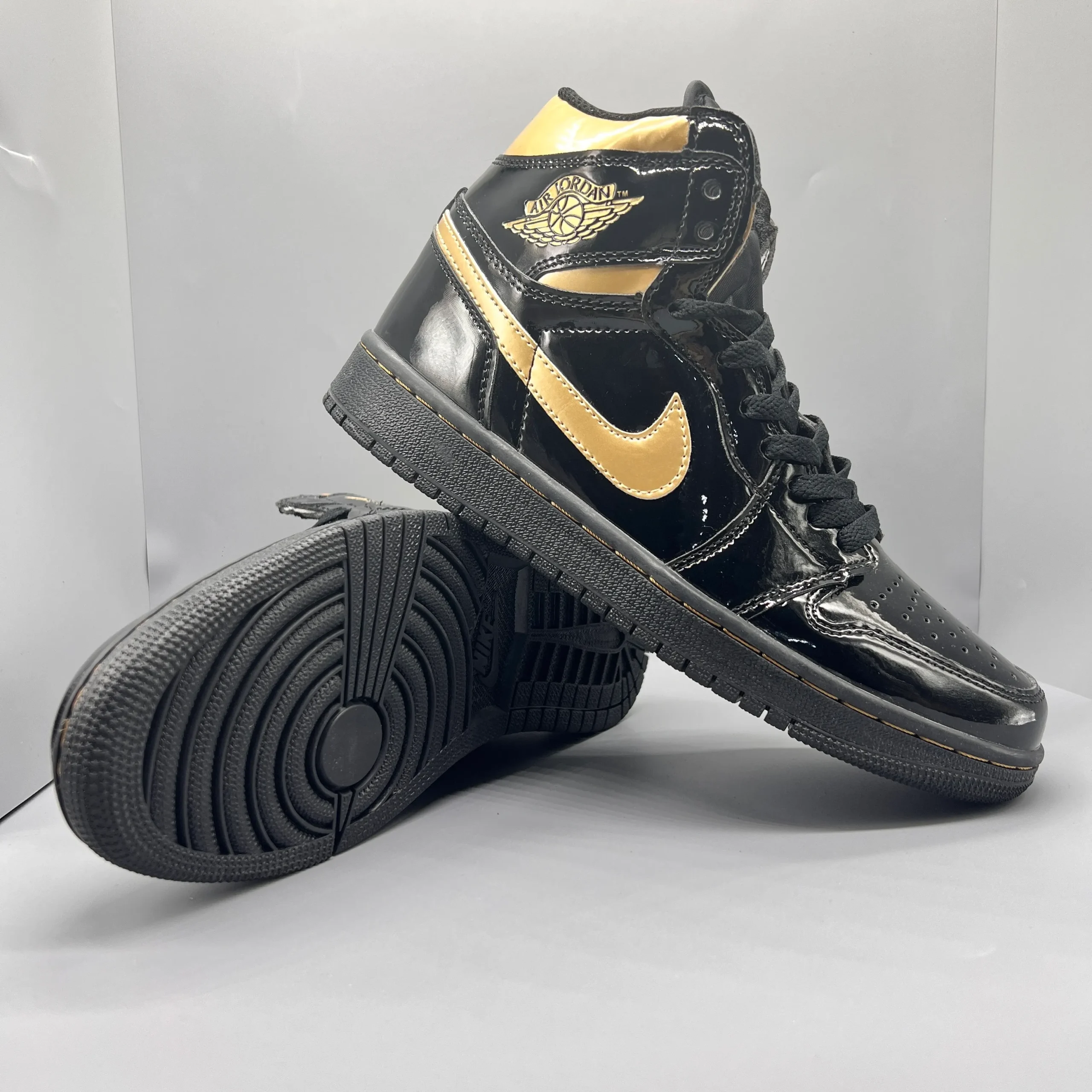 AJ 1 Retro High OG "Black Metallic Gold" Shoes Sneakers – nk0005530 - Image 5